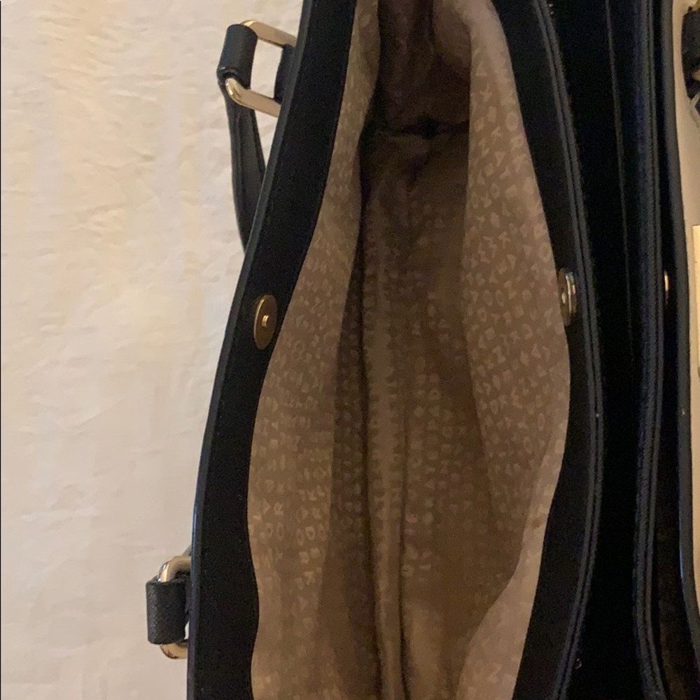 Kate Spade Purse - Picture 11 of 16